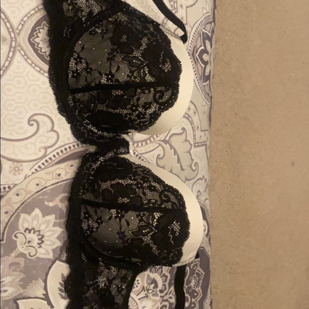 Victoria’s Secret bra